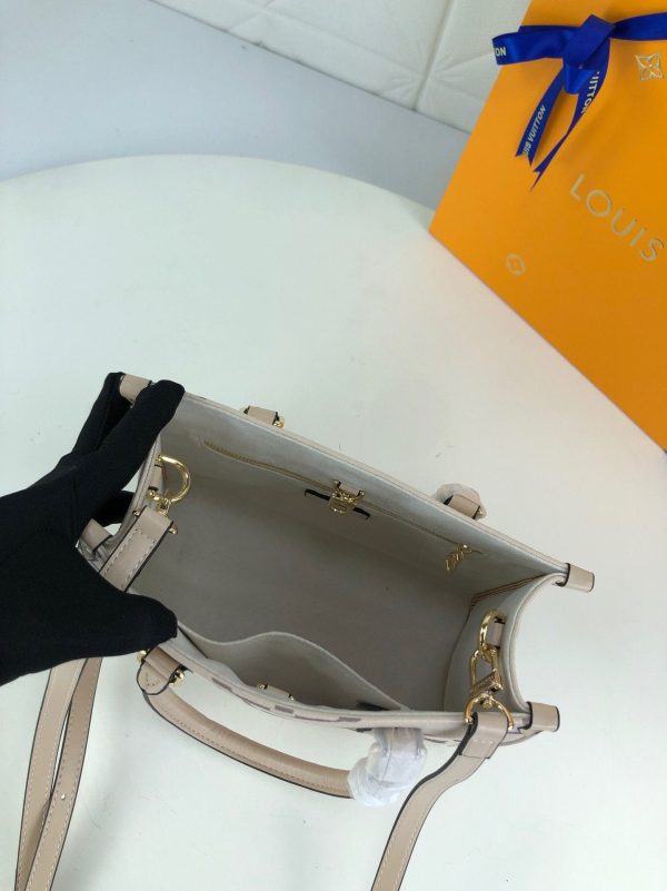 New Arrival L*V Handbag 579