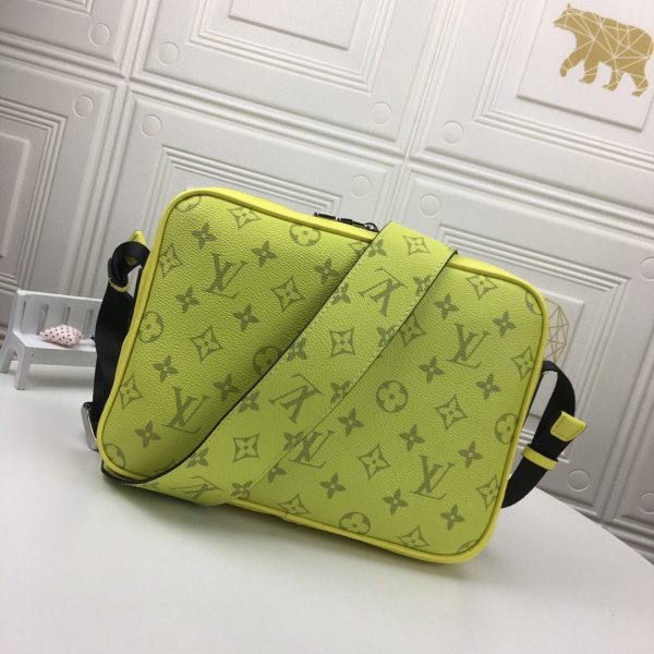 New Arrival L*V Handbag 553