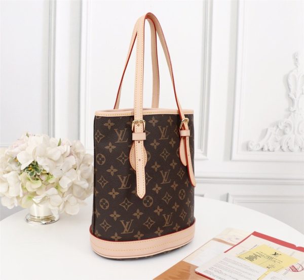 New Arrival L*V Handbag 214