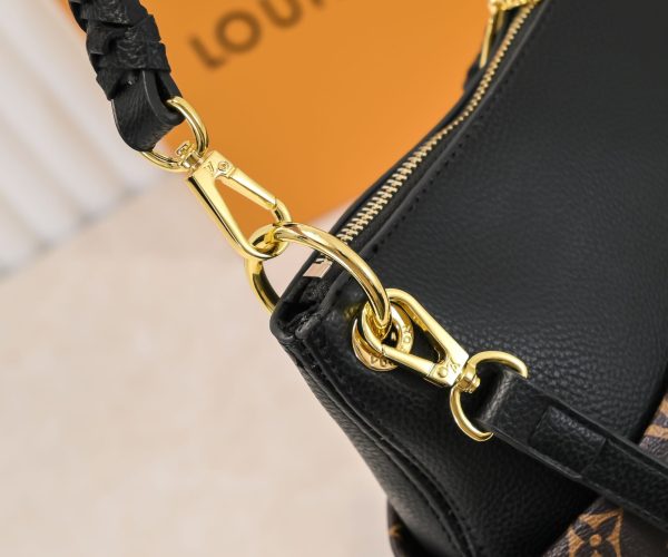 New Arrival L*V Handbag 875