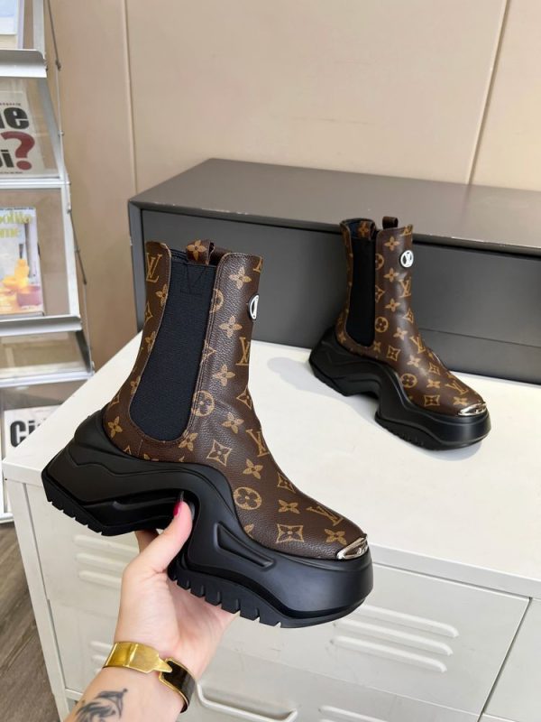 New Arrival Women LV Shoes 309