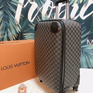 New Arrival LV Luggage 008