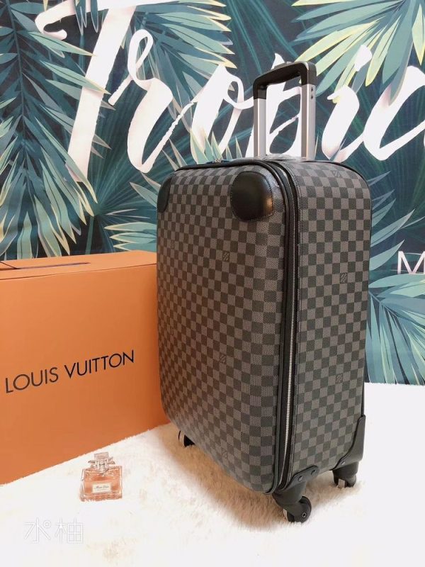 New Arrival LV Luggage 008