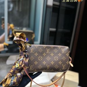 New Arrival LV Handbag L670