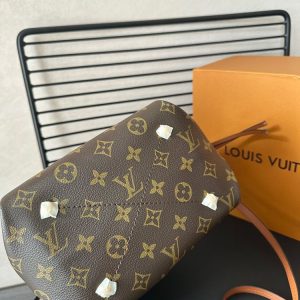 New Arrival LV Handbag L605