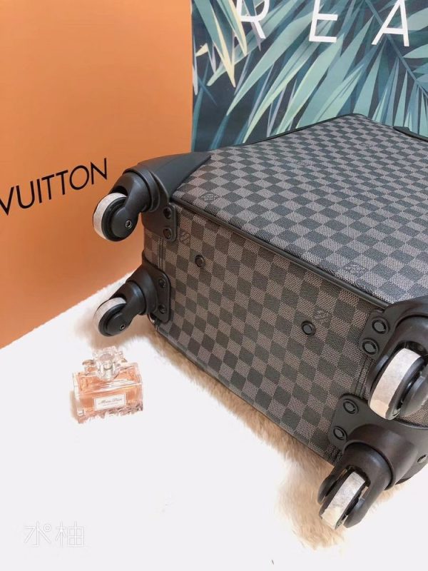 New Arrival LV Luggage 008