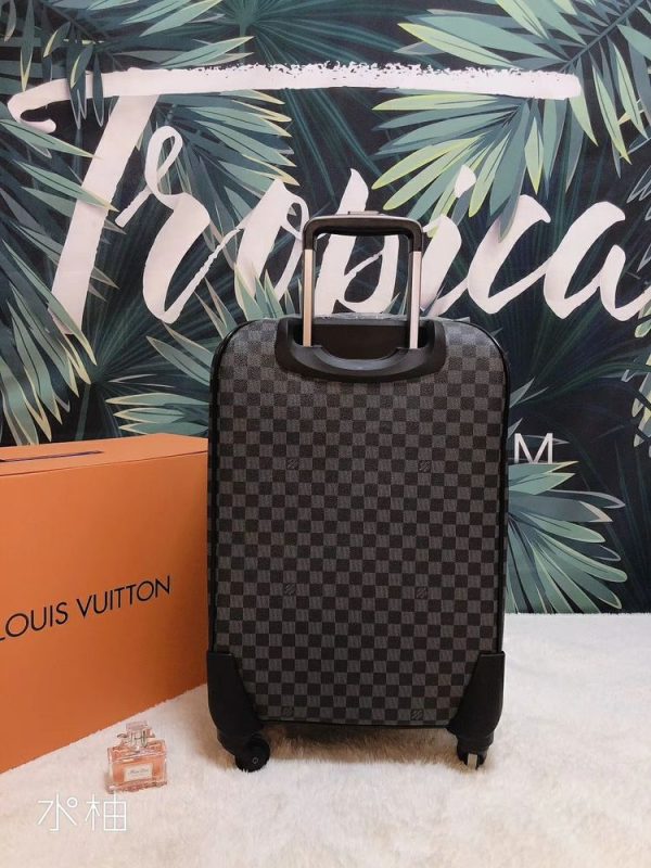 New Arrival LV Luggage 008