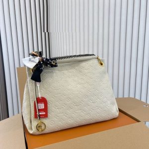 New Arrival LV Handbag L418