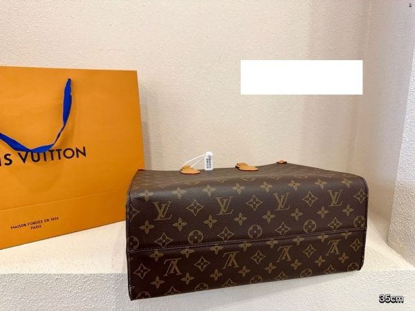 New Arrival LV Handbag L816