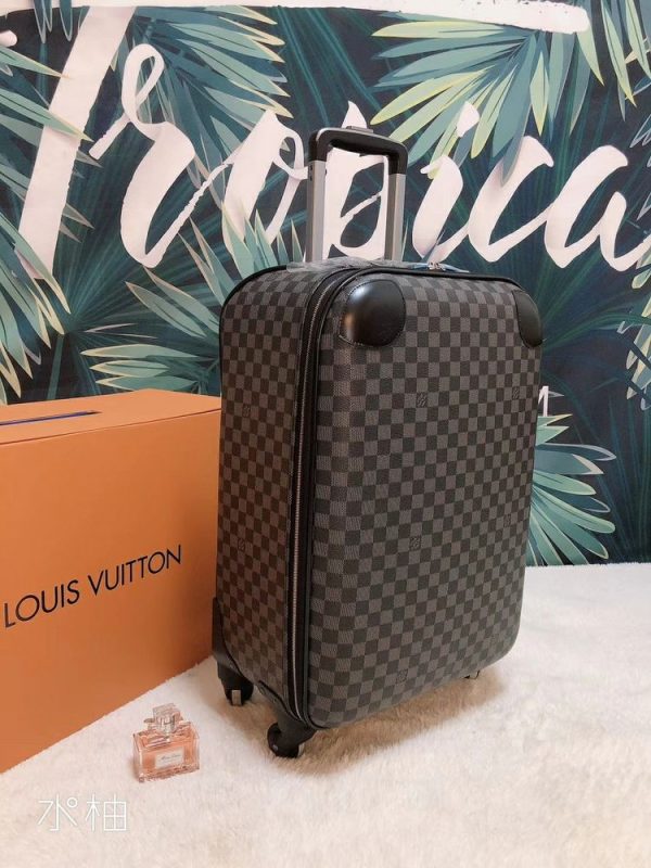 New Arrival LV Luggage 008