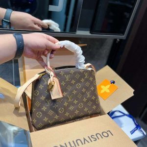 New Arrival LV Handbag L175