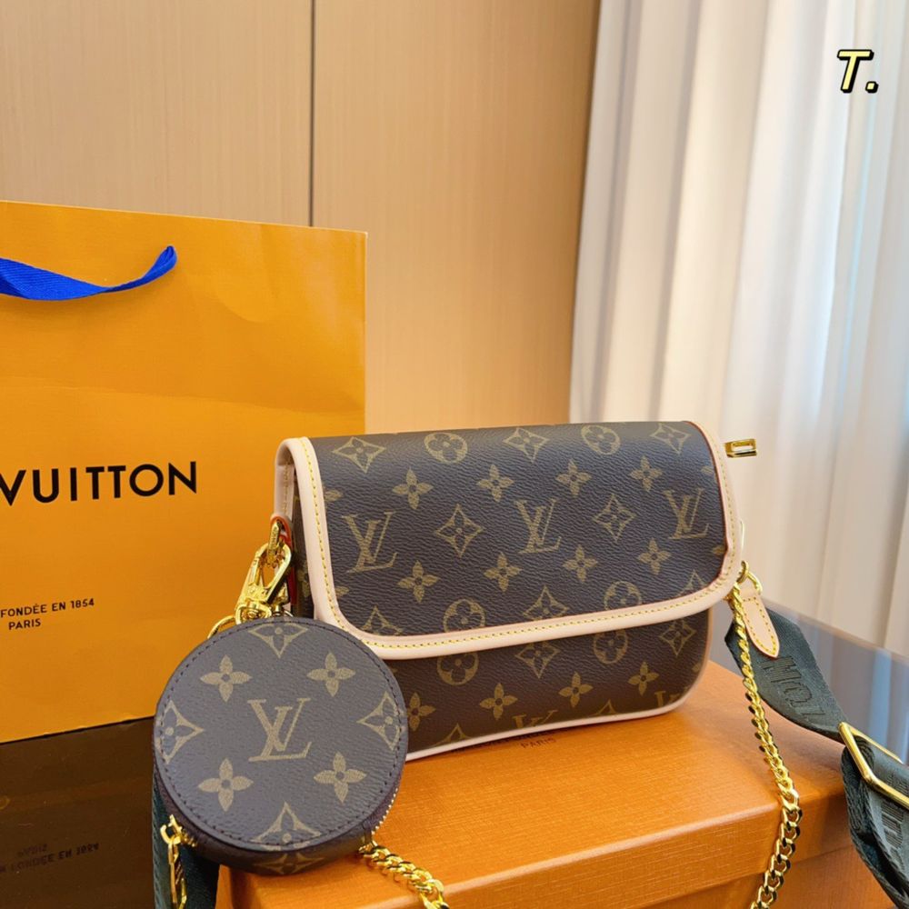 New Arrival LV Handbag L651