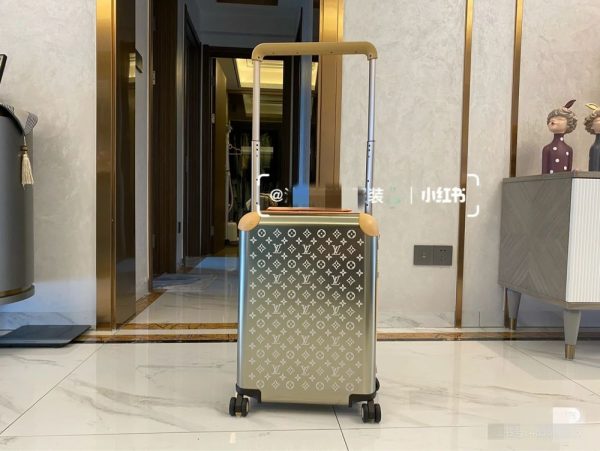 New Arrival LV Luggage 046