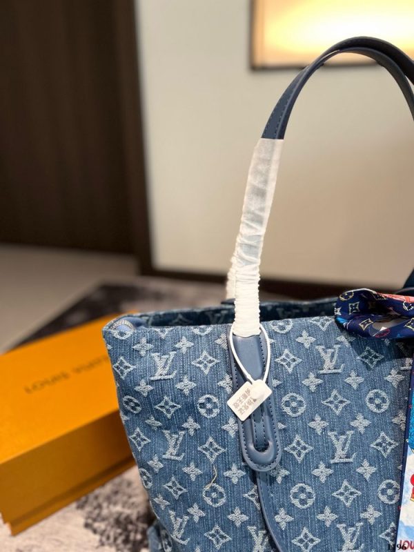 New Arrival LV Handbag L944