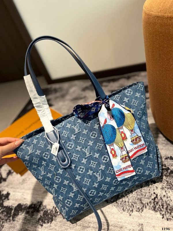 New Arrival LV Handbag L944