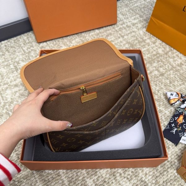 New Arrival LV Handbag L921