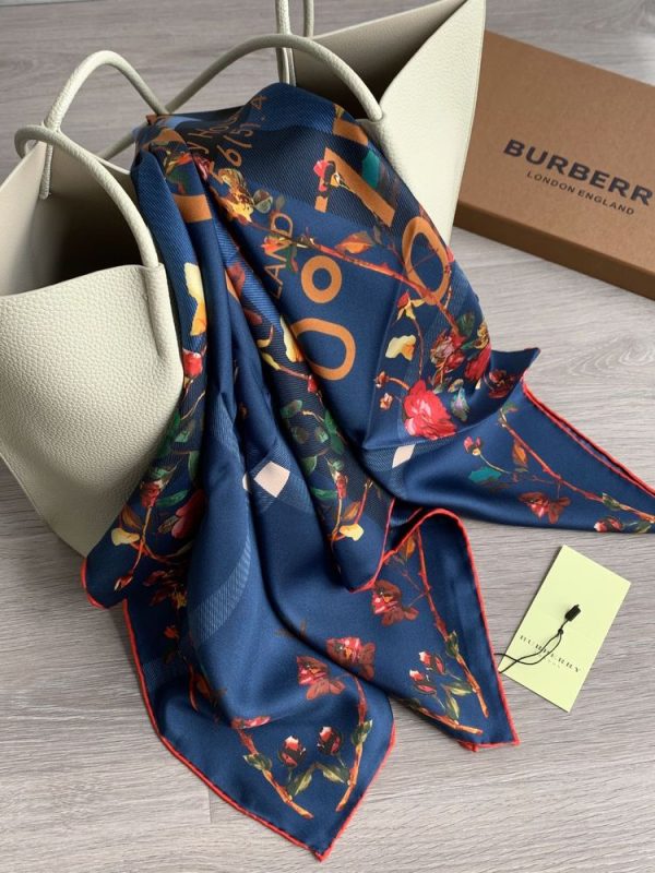 New Arrival Burberry Scarves 0007