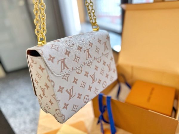 New Arrival LV Handbag L867.2