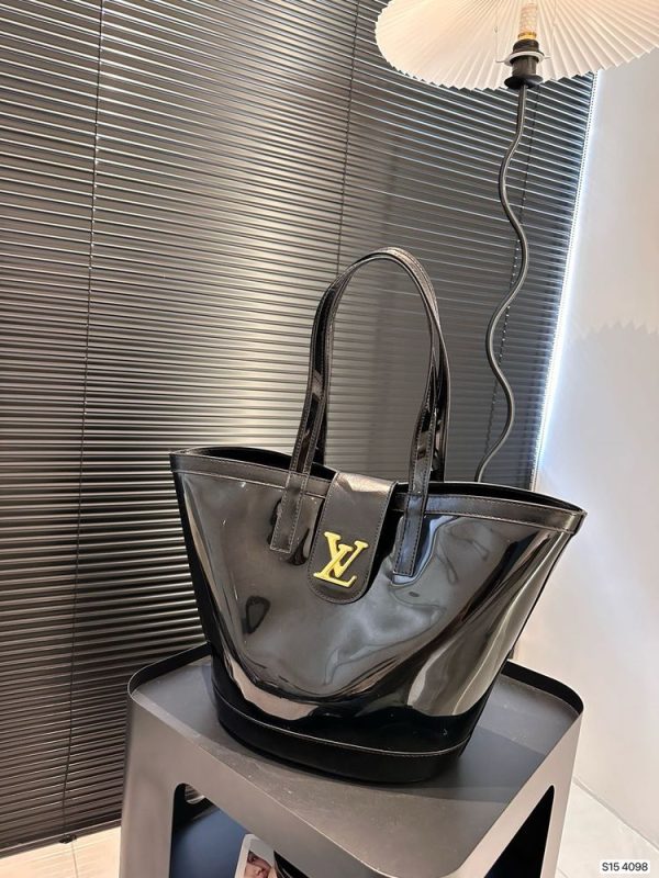 New Arrival LV Handbag L886