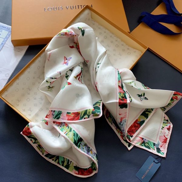 New Arrival LV Scarves 0017