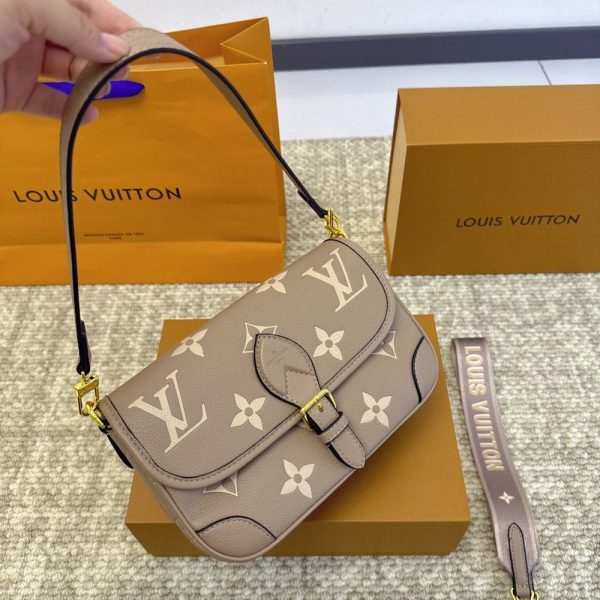 New Arrival LV Handbag L992