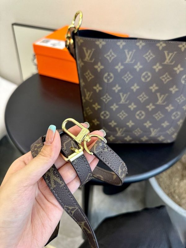 New Arrival LV Handbag L991