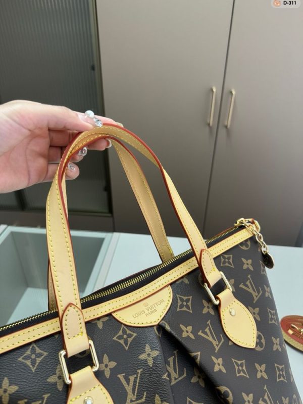 New Arrival LV Handbag L860