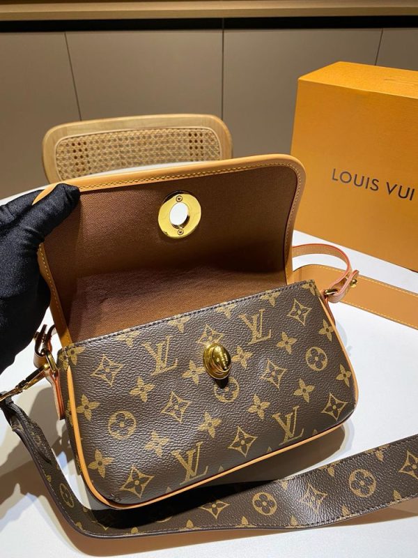 New Arrival LV Handbag L1006