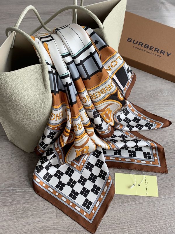 New Arrival Burberry Scarves 0006