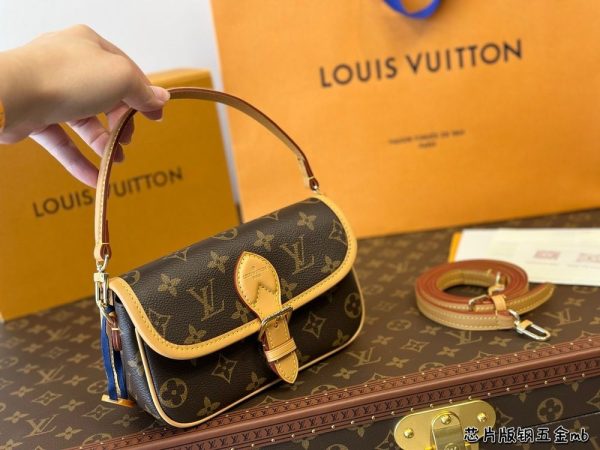 New Arrival LV Handbag L994