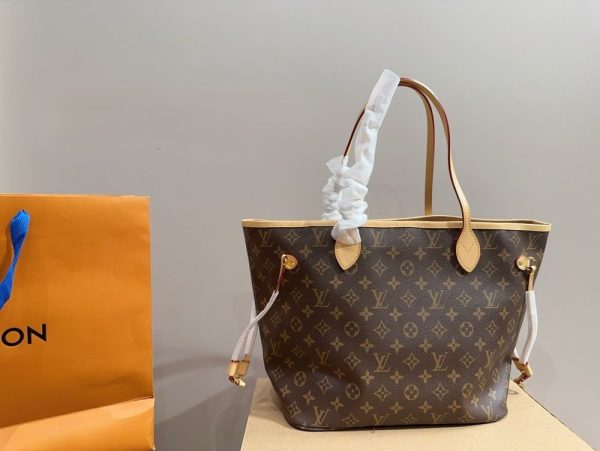 New Arrival LV Handbag L852