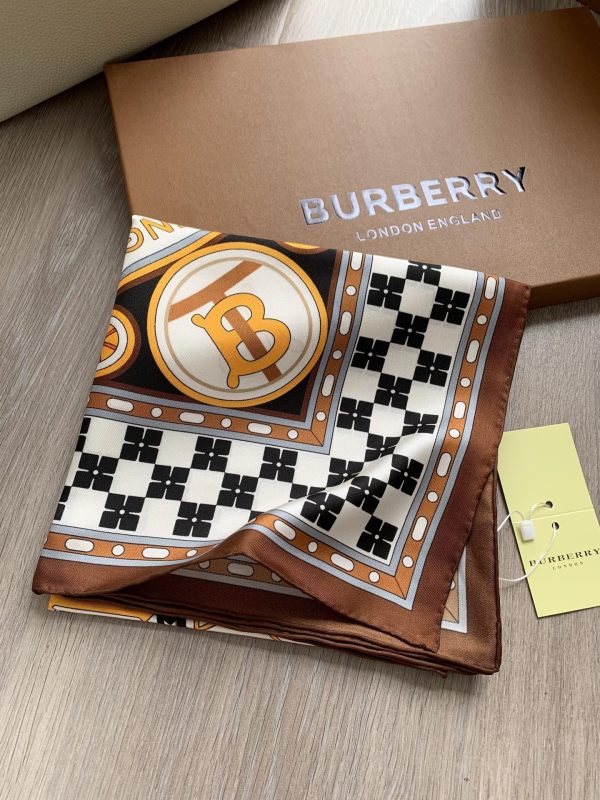 New Arrival Burberry Scarves 0006