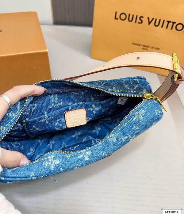 New Arrival LV Handbag L830