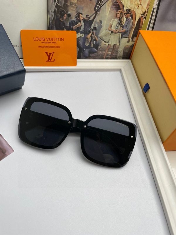 New Arrival LV Sunglasses 004