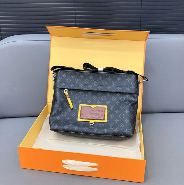 New Arrival LV Handbag L934