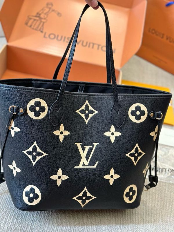 New Arrival LV Handbag L888