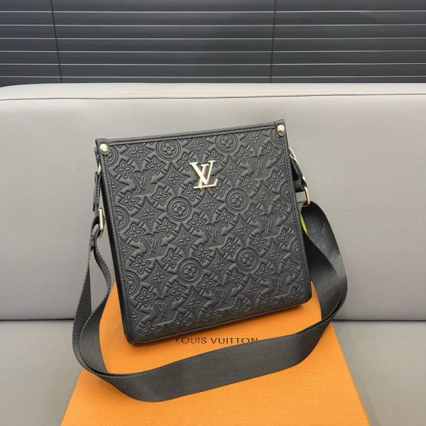 New Arrival LV Handbag L840