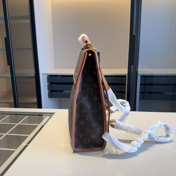 New Arrival LV Handbag L873