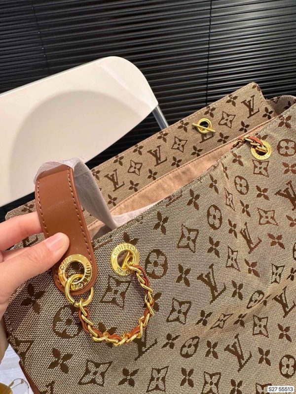 New Arrival LV Handbag L969