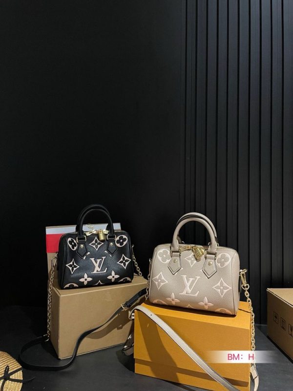 New Arrival LV Handbag L1050