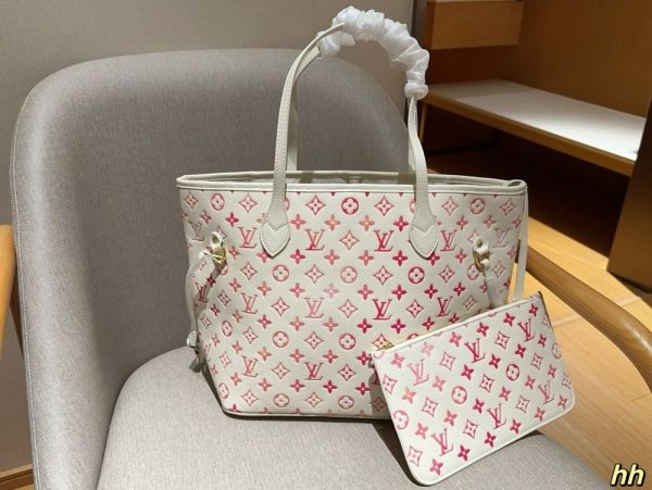 New Arrival LV Handbag L1082