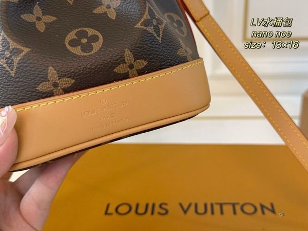 New Arrival LV Handbag L1070