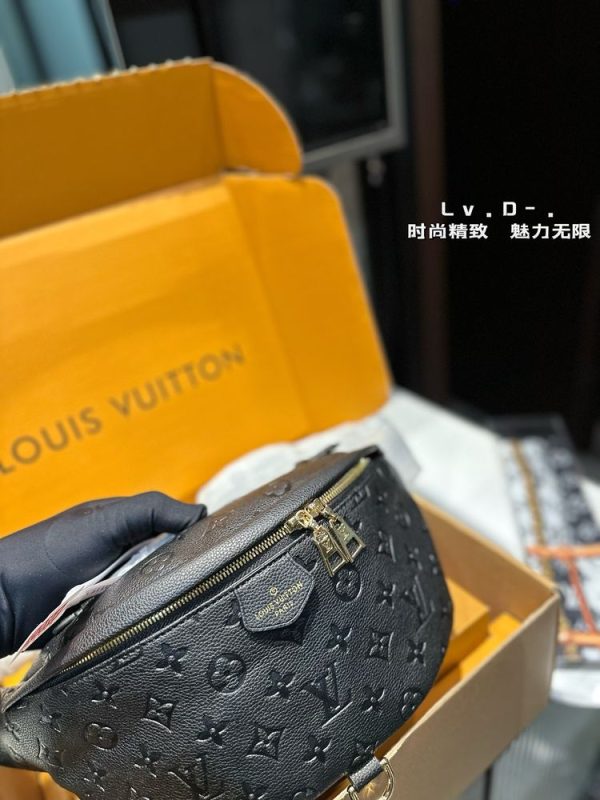 New Arrival LV Handbag L1086