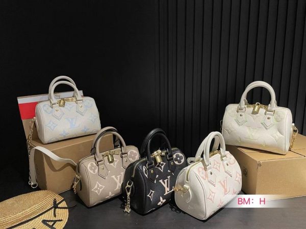 New Arrival LV Handbag L1050