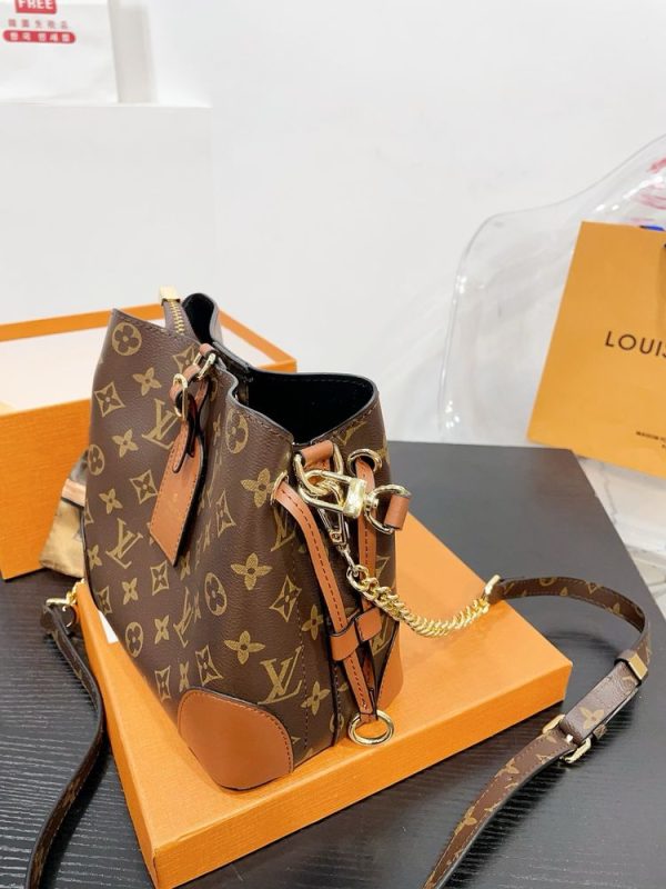 New Arrival LV Handbag L1031