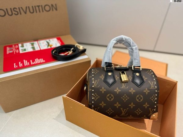 New Arrival LV Handbag L1024