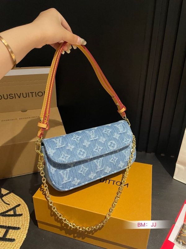 New Arrival LV Handbag L1043