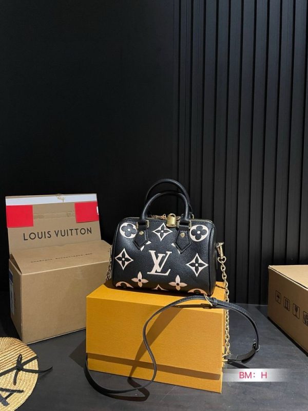 New Arrival LV Handbag L1050