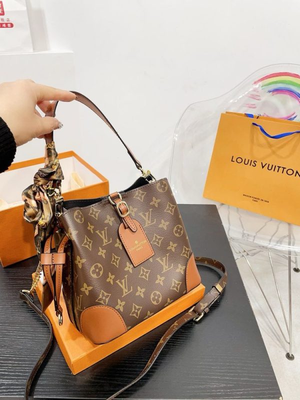 New Arrival LV Handbag L1031