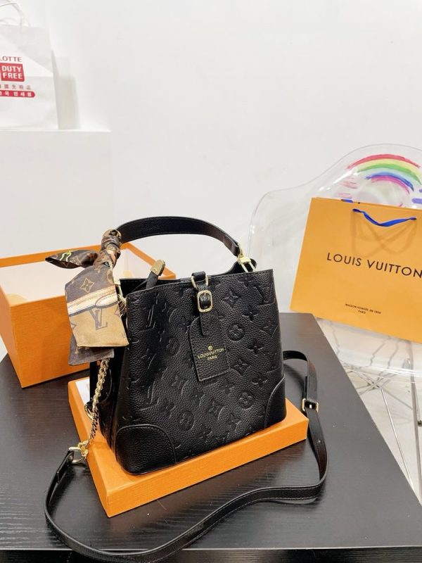 New Arrival LV Handbag L1031